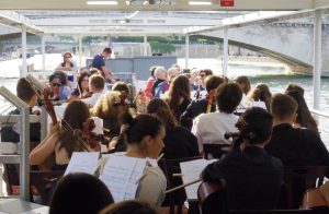 Orchestre de Bucarest sur la Seine